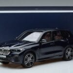 BMW X5 G05 Moder Norev 1:18 183283 Kovina - image 7 of 7