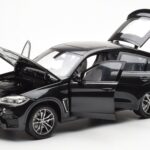 BMW X6 M F86 Sapphire Črn Metallic Norev 1:18 - image 2 of 8
