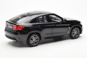 BMW X6 M F86 Sapphire Črn Metallic Norev 1:18 80432364887 Kovina – slika 3 od 8