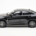 BMW X6 M F86 Sapphire Črn Metallic Norev 1:18 - image 4 of 8