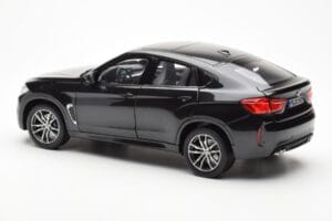 BMW X6 M F86 Sapphire Črn Metallic Norev 1:18 80432364887 Kovina – slika 7 od 8