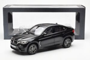 BMW X6 M F86 Sapphire Črn Metallic Norev 1:18 80432364887 Kovina – slika 8 od 8