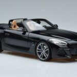 BMW Z4 G29 Črna Metalik Norev 1:18 183272 Kovina - image 5 of 7