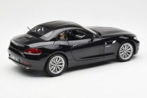 BMW Z4 E89 Spider Črn Metalik Kyosho 1:18 08771BK Kovina – slika 4 od 9