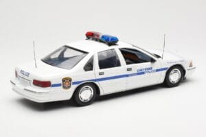 Chevrolet Caprice Cheyenne Policija UT Models 1:18 21025 Kovina – slika 2 od 6