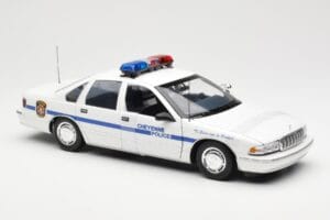 Chevrolet Caprice Cheyenne Policija UT Models 1:18 21025 Kovina – slika 4 od 6