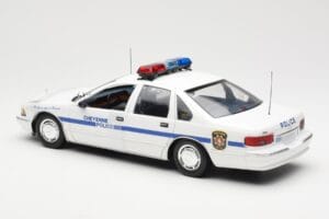 Chevrolet Caprice Cheyenne Policija UT Models 1:18 21025 Kovina – slika 5 od 6