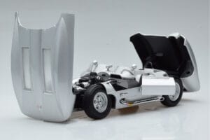 Chevrolet Corvette C1 Stingray Concept AUTOart 1:18 71000 Kovina – slika 2 od 8