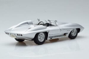 Chevrolet Corvette C1 Stingray Concept AUTOart 1:18 71000 Kovina – slika 3 od 8