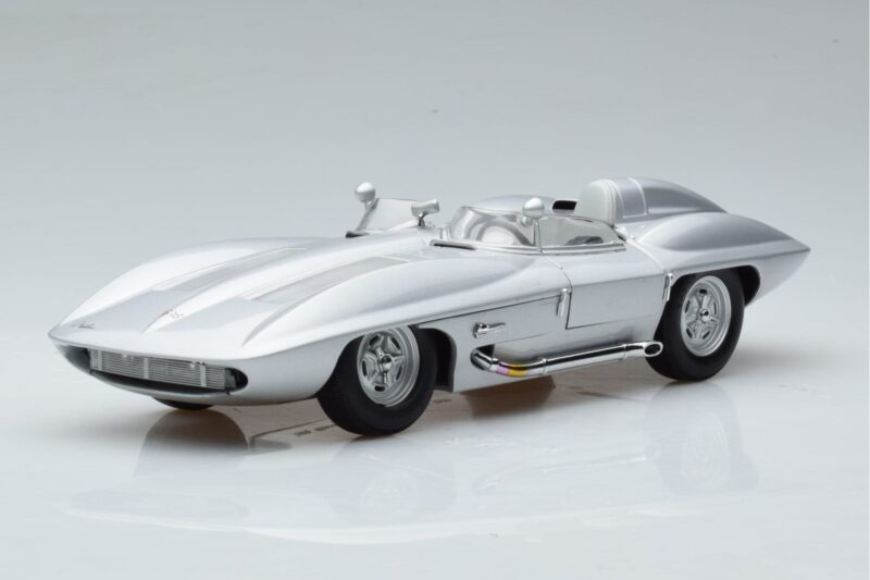 Chevrolet Corvette C1 Stingray Concept AUTOart 1:18 71000 Kovina