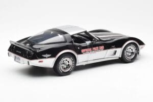 Chevrolet Corvette C3 Pace Car Indianapolis 500 1978 UT Models 1:18 21070 Kovina – slika 2 od 6