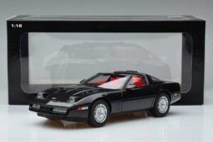 Chevrolet Corvette C4 Črn AUTOart 1:18 71242 Kovina – slika 8 od 8