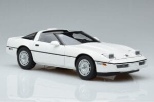 Chevrolet Corvette C4 Bel AUTOart 1:18 71243 Kovina – slika 6 od 8