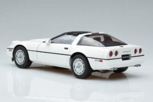Chevrolet Corvette C4 Bel AUTOart 1:18 71243 Kovina – slika 7 od 8