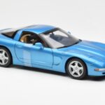 Chevrolet Corvette C5 Modra Metalik UT Models 1:18 - image 4 of 6