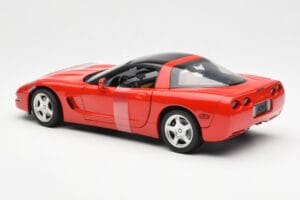 Chevrolet Corvette C5 Hardtop Rdeč UT Models 1:18 21041 Kovina – slika 5 od 6