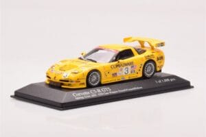 Chevrolet Corvette C5R #3 O. Gavin / J. O'Connell / R. Fellows Sebring 12 Hours 2003 Minichamps 1:43 400031403 Kovina – slika 2 od 4
