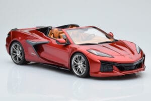 Chevrolet Corvette C8 Z06 Kabriolet Rdeč Mist GT Spirit 1:18 GT402 Smola – slika 3 od 5