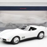 Chevrolet Corvette C3 Kabriolet Can-Am Bel Norev 1:18 - image 6 of 6
