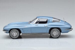 Chevrolet Corvette C2 Sting Ray Modra Norev 1:18 189050 Kovina – slika 3 od 6