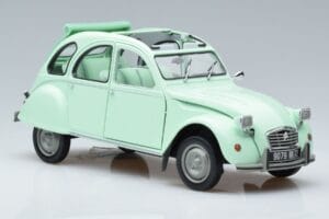 Citroen 2CV 6 Club Zelena Norev 1:18 181486 Kovina – slika 5 od 7