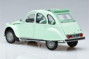 Citroen 2CV 6 Club Zelena Norev 1:18 181486 Kovina – slika 6 od 7
