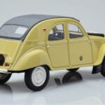 Citroen 2CV Sahara Rumena Otto 1:18 - image 2 of 6