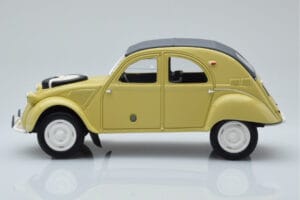 Citroen 2CV Sahara Rumena Otto 1:18 OT1027 Smola – slika 3 od 6
