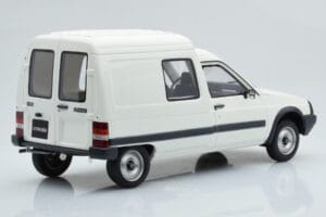 Citroen C15 D Bel Otto 1:18 OT956 Smola – slika 2 od 6