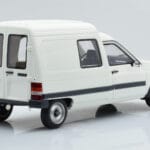 Citroen C15 E Bel Otto 1:18 - image 2 of 6