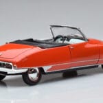 Citroen DS19 Kabriolet Norev 1:18 181599 Kovina - image 3 of 7