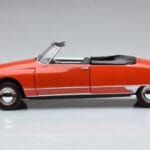 Citroen DS19 Kabriolet Norev 1:18 181599 Kovina - image 4 of 7