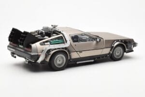 DeLorean DMC-12 Time Machine Back to the Future Srebrna Sun Star 1:18 2711 Kovina – slika 5 od 8