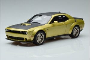 Dodge Challenger R/T Scat Pack Widebody 50. Obletnica GT Spirit 1:18 GT411 Smola