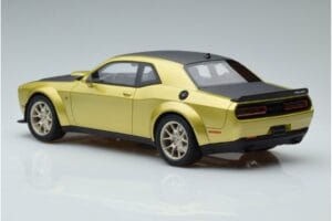 Dodge Challenger R/T Scat Pack Widebody 50. Obletnica GT Spirit 1:18 GT411 Smola – slika 5 od 6