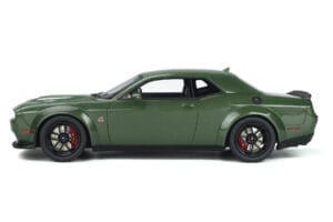 Dodge Challenger R/T SCAT Pack Widebody Zelen GT Spirit 1:18 GT815 Smola – slika 3 od 5