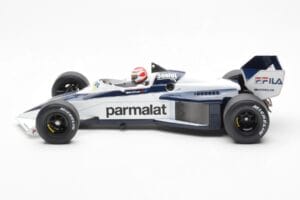 Brabham BT52 #5 N. Piquet Brazilian GP F1 World Champion 1983 MCG 1:18 MCG18618F Kovina – slika 3 od 6