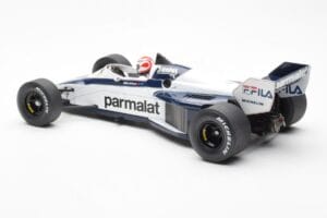 Brabham BT52 #5 N. Piquet Brazilian GP F1 World Champion 1983 MCG 1:18 MCG18618F Kovina – slika 5 od 6