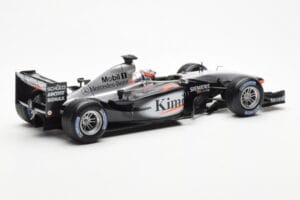 McLaren MP4/17D #6 K. Raikkonen F1 2003 Hot Wheels 1:18 B1650 Kovina – slika 5 od 6