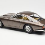 Ferrari 250 GT Lusso Rjav Metalik KK-Scale 1:18 - image 5 of 6