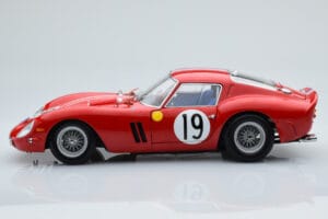 Ferrari 250 GTO #19 24 Hours of Le Mans 1962 Kyosho 1:18 08438A Kovina – slika 4 od 10