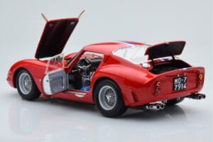 Ferrari 250 GTO #19 24 Hours of Le Mans 1962 Kyosho 1:18 08438A Kovina – slika 5 od 10