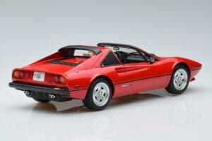 Ferrari 308 GTS QV Magnum PI GT Spirit 1:18 GT368 Smola – slika 2 od 6