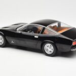 Ferrari 365 GTC4 Črn KK-Scale 1:18 - image 5 of 6