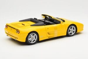 Ferrari F355 Spider Rumena UT Models 1:18 180074031 Kovina – slika 2 od 6