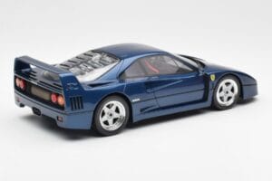 Ferrari F40 Moder GT Spirit 1:18 GT914 Smola – slika 2 od 6