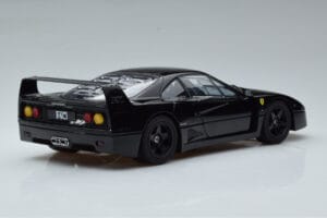 Ferrari F40 Lightweight Črn Kyosho 1:18 08412BK Kovina – slika 3 od 12