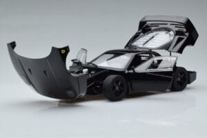 Ferrari F40 Lightweight Črn Kyosho 1:18 08412BK Kovina – slika 9 od 12
