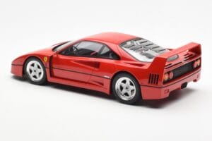 Ferrari F40 Rdeč GT Spirit 1:18 GT291 Smola – slika 3 od 5