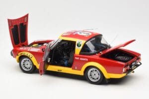 Fiat 124 Abarth #3 Barbasio / Sodano East African Safari Rally 1974 Sun Star 1:18 4952 Kovina – slika 5 od 8
